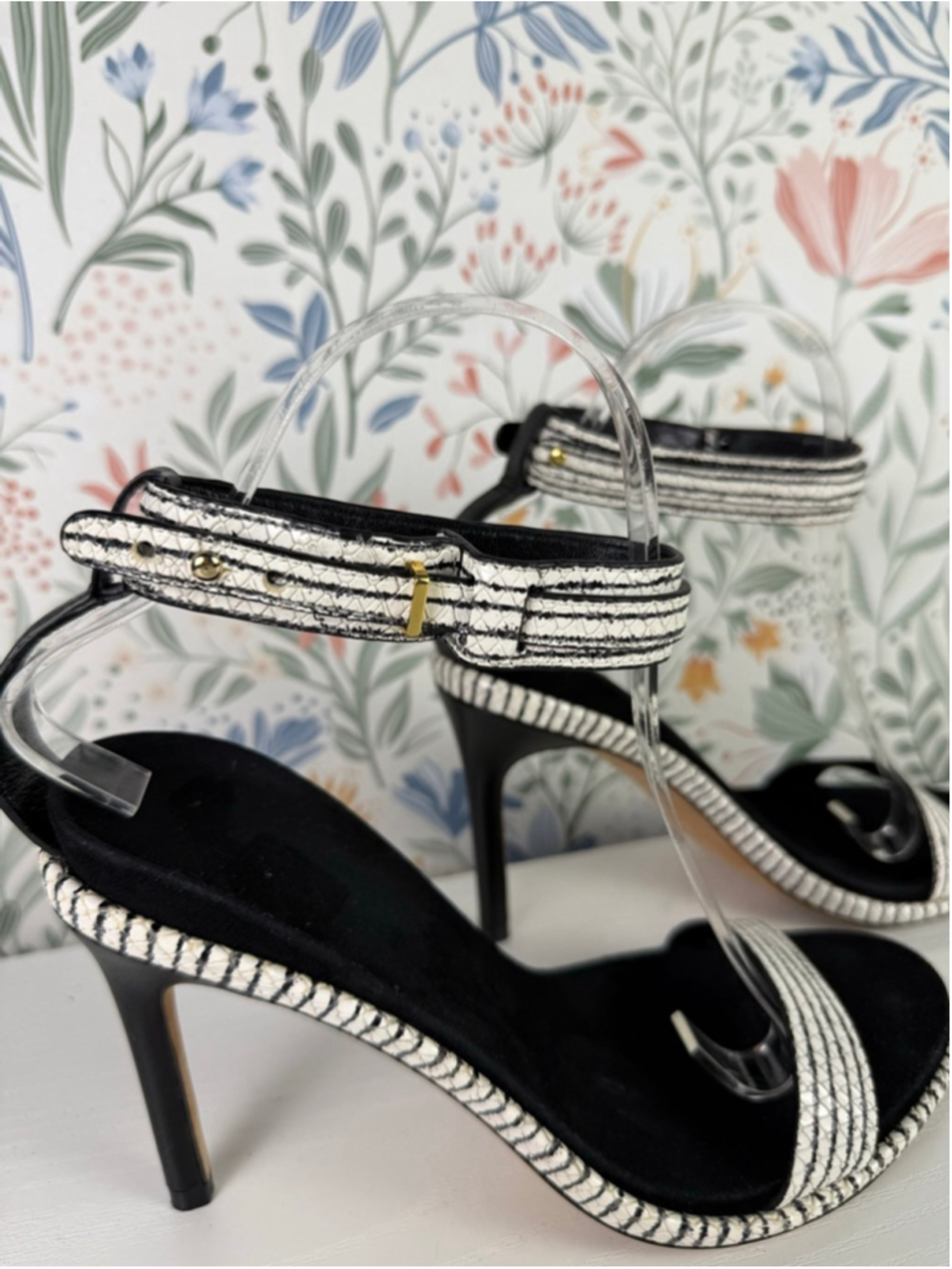 Cole Haan Woven Leather Ankle Strap Heels Black White Sandals Size 7 - Picture 4 of 10